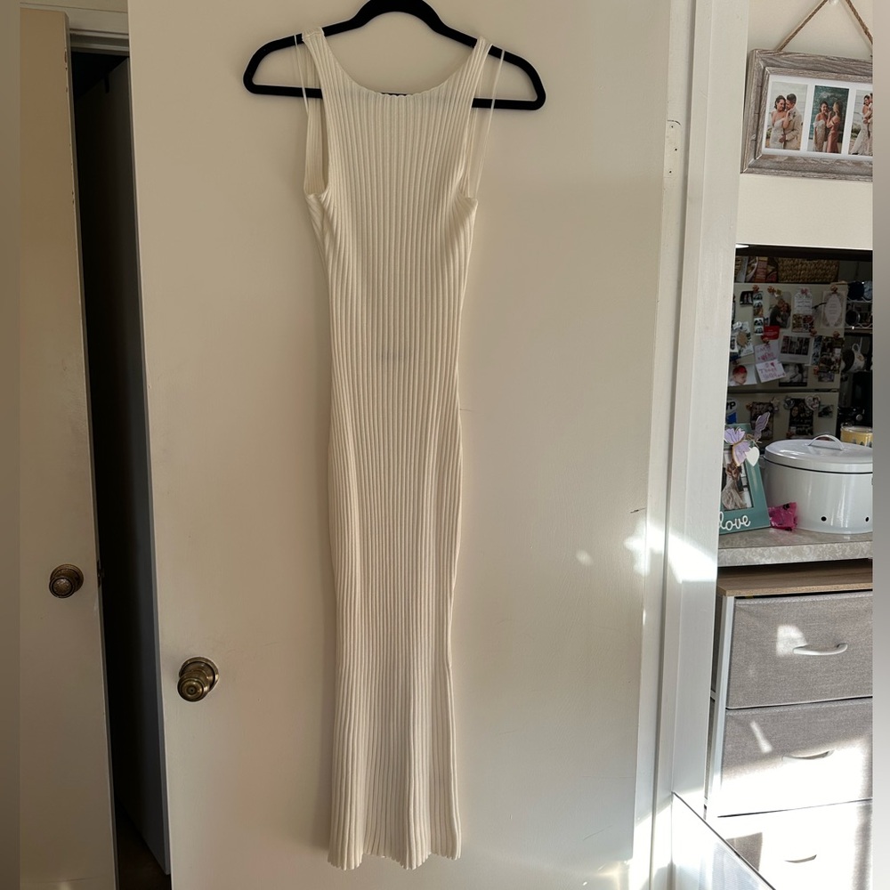 Miss Lola Knit Maxi Dress